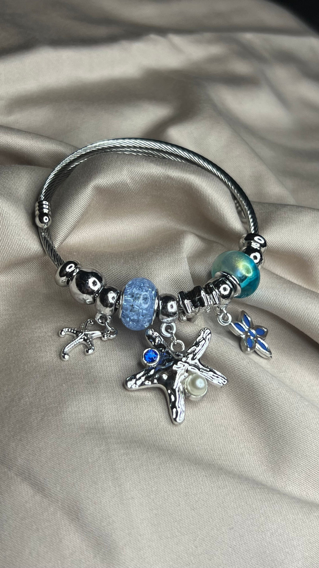 Çelik Charmlı Bileklikler