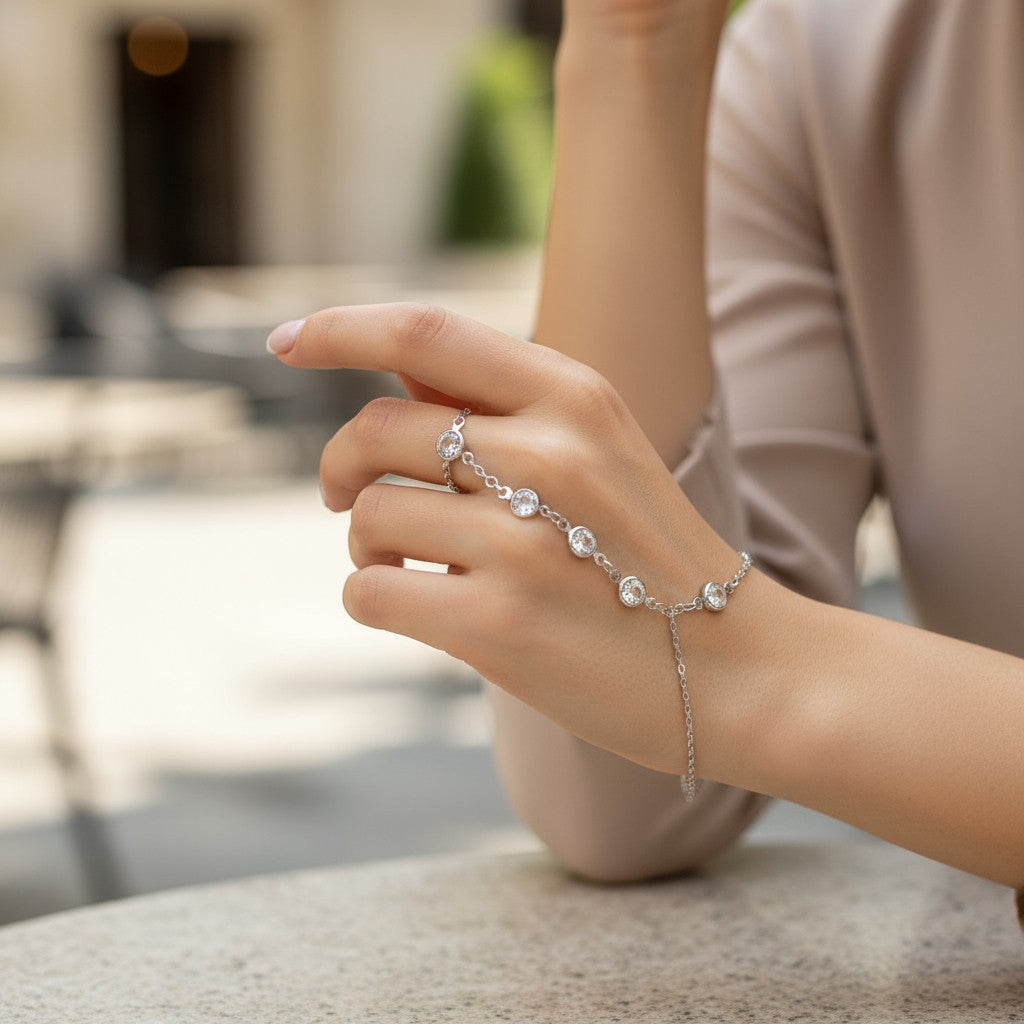 Kadın Kalp Detaylı Gümüş Kaplama Şahmaran